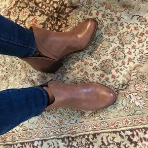 Lucky BRAND LP Brenon Double Zip Ankle BOOTIES